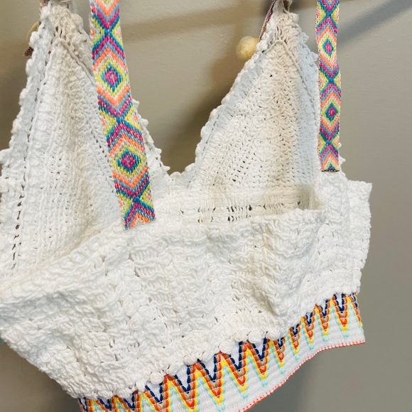 NWT S Boho tassel fringe white crochet rainbow top price final price is firm - Picture 2 of 16